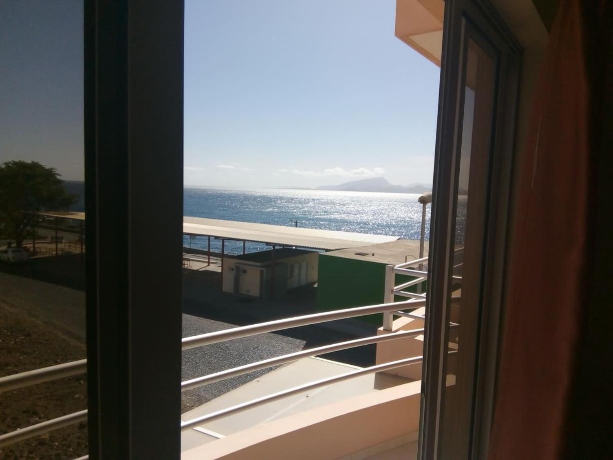 Restaurante Residencial Nova Cidade Porto Novo Exteriér fotografie