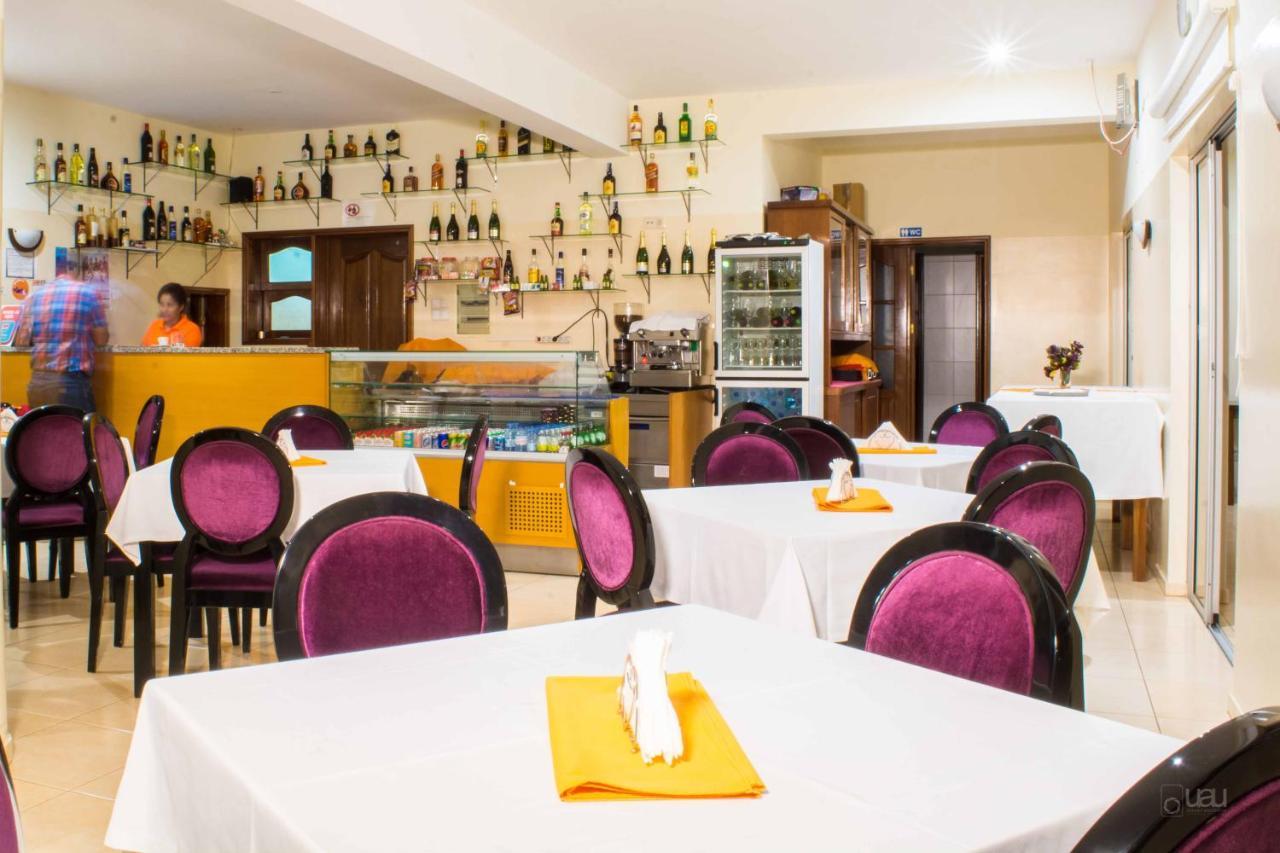 Restaurante Residencial Nova Cidade Porto Novo Exteriér fotografie